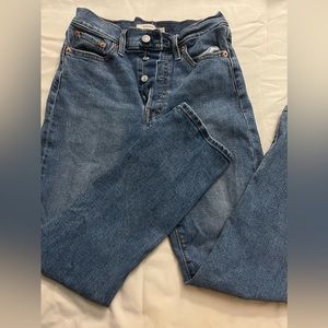 Levi’s Wedgie Straight Leg Jeans